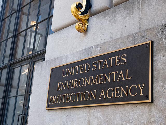 The U.S. Environmental Protection Agency's work on the Renewable Fuel Standard and the waters of the U.S. rule is likely at a standstill with the federal government shutdown. (DTN file photo by Joel Reichenberger)